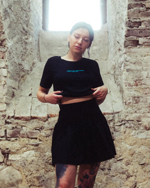 PHILLA Women Crop Top "Basic" Black