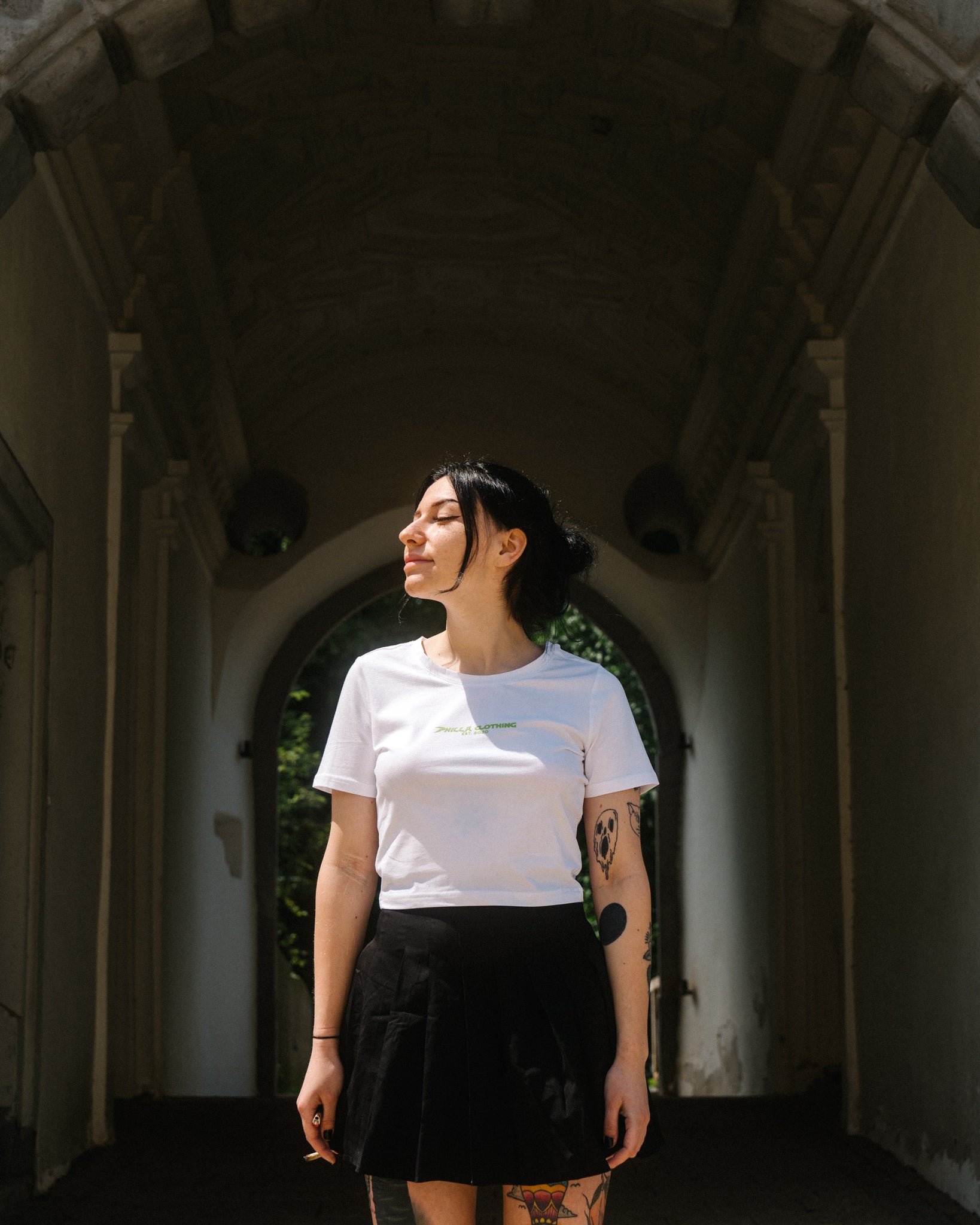 PHILLA Women Crop Top "Basic" White